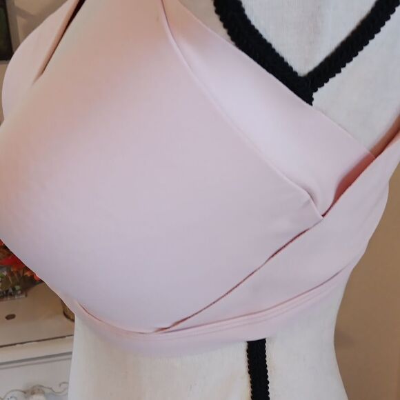 Warner's Women's No Side Effects Wire-Free Back Smoothing Contour Bra - Picture 5 of 10